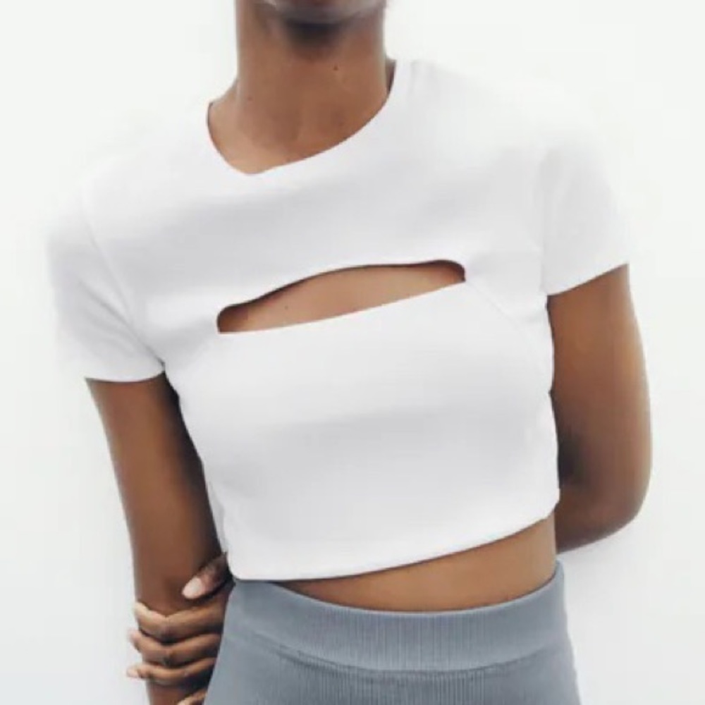 Zara cut out Tshirt